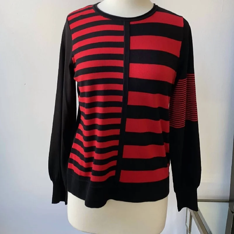 Crew Neck Pullover Top In Black W/red Stripes