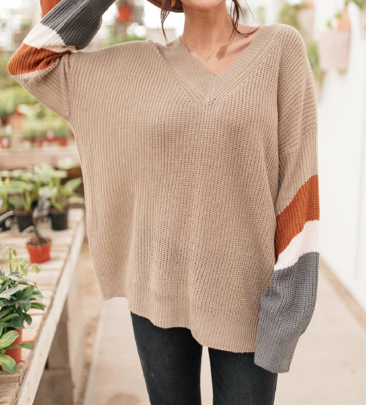 The Edge Of Your Sleeve Sweater In Taupe