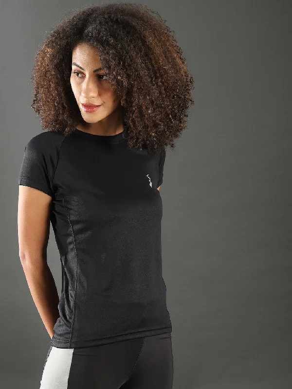 Campus Sutra Solid Women Round Neck Black Sports Jersey T-Shirt