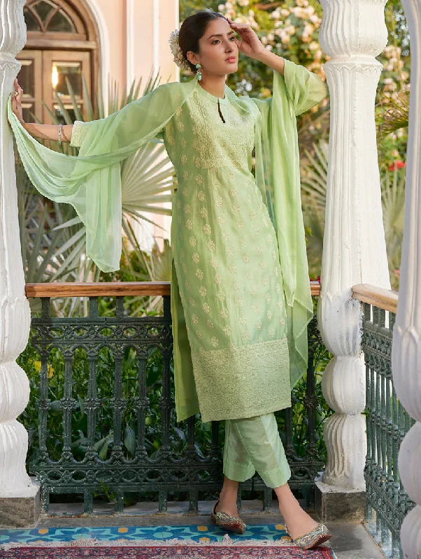 Embroidered Silk Suit Set 3872