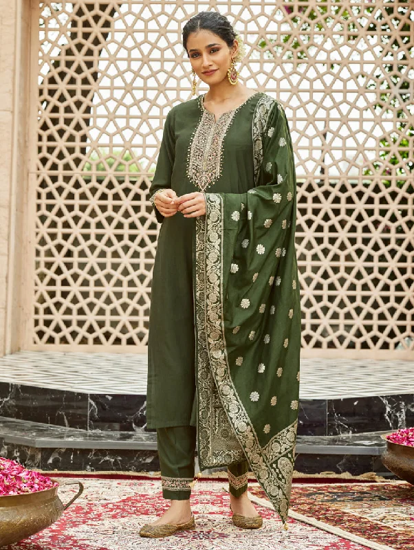 Embroidered Silk Suit Set 3898