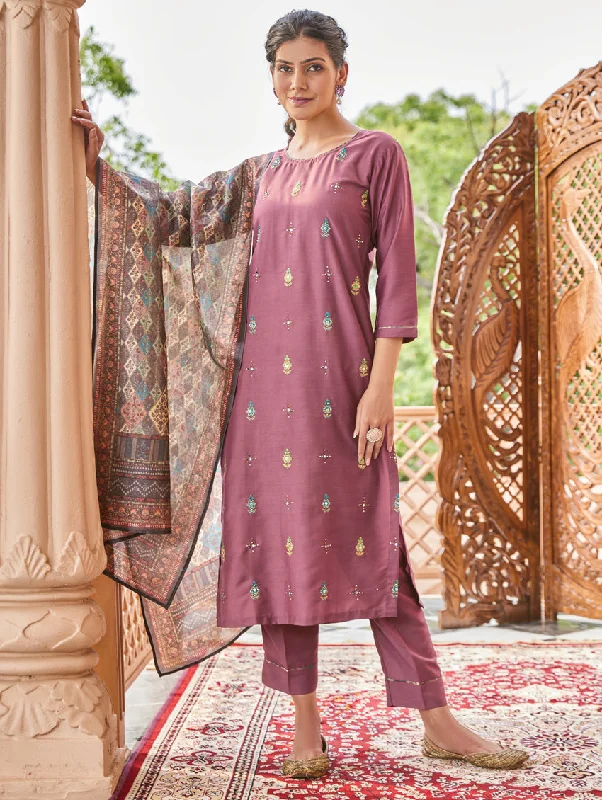 Embroidered Silk Suit Set 3932