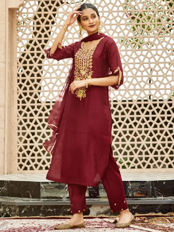 Embroidered Silk Suit Set 3946