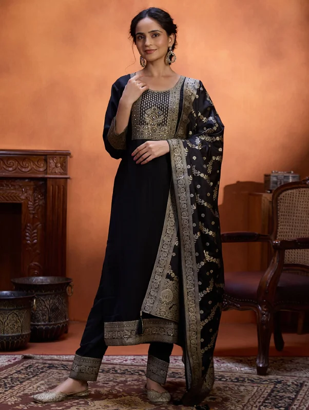 Embroidered Viscose Silk Suit Set 4043