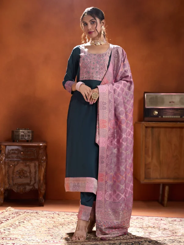 Embroidered Viscose Silk Suit Set 4073