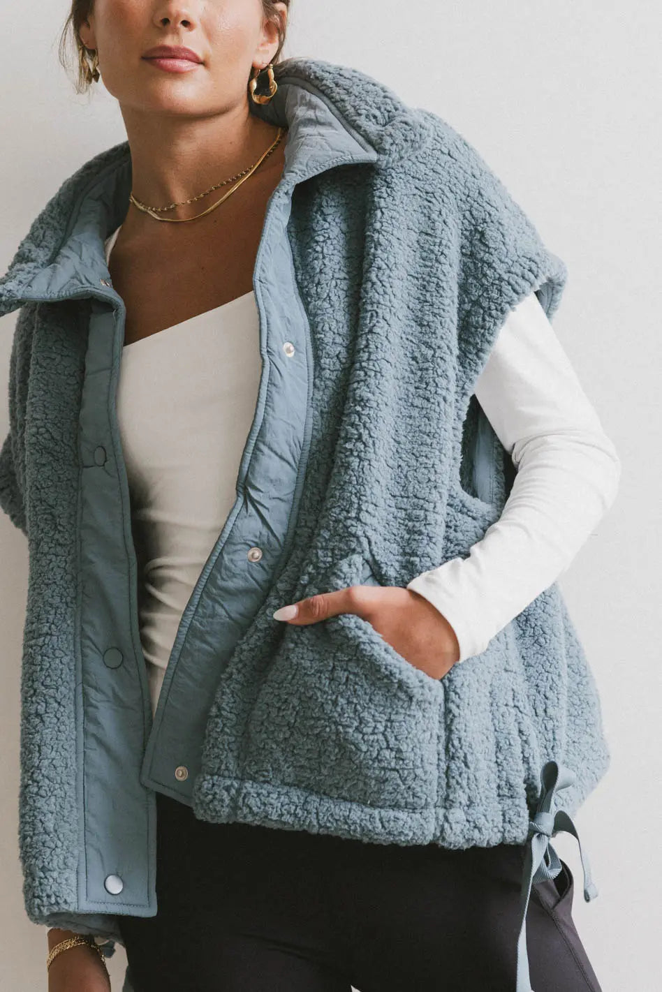 Johanna Sherpa Vest in Blue