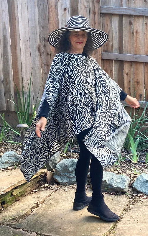 Sunheart Zebra Stripes Poncho Tunic Top